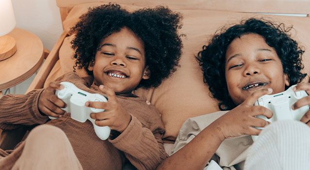 Can Restricting Online Gaming Time Reduce Myopia Progression 640×350 1.jpg